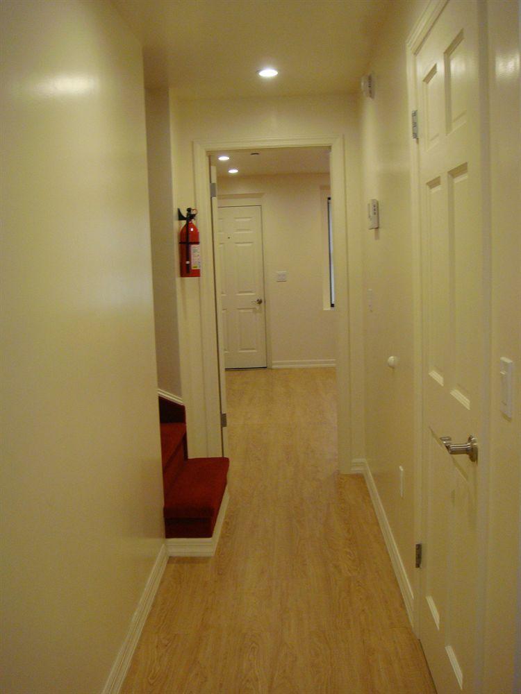 Four Bedroom Duplex Apartments New York Buitenkant foto